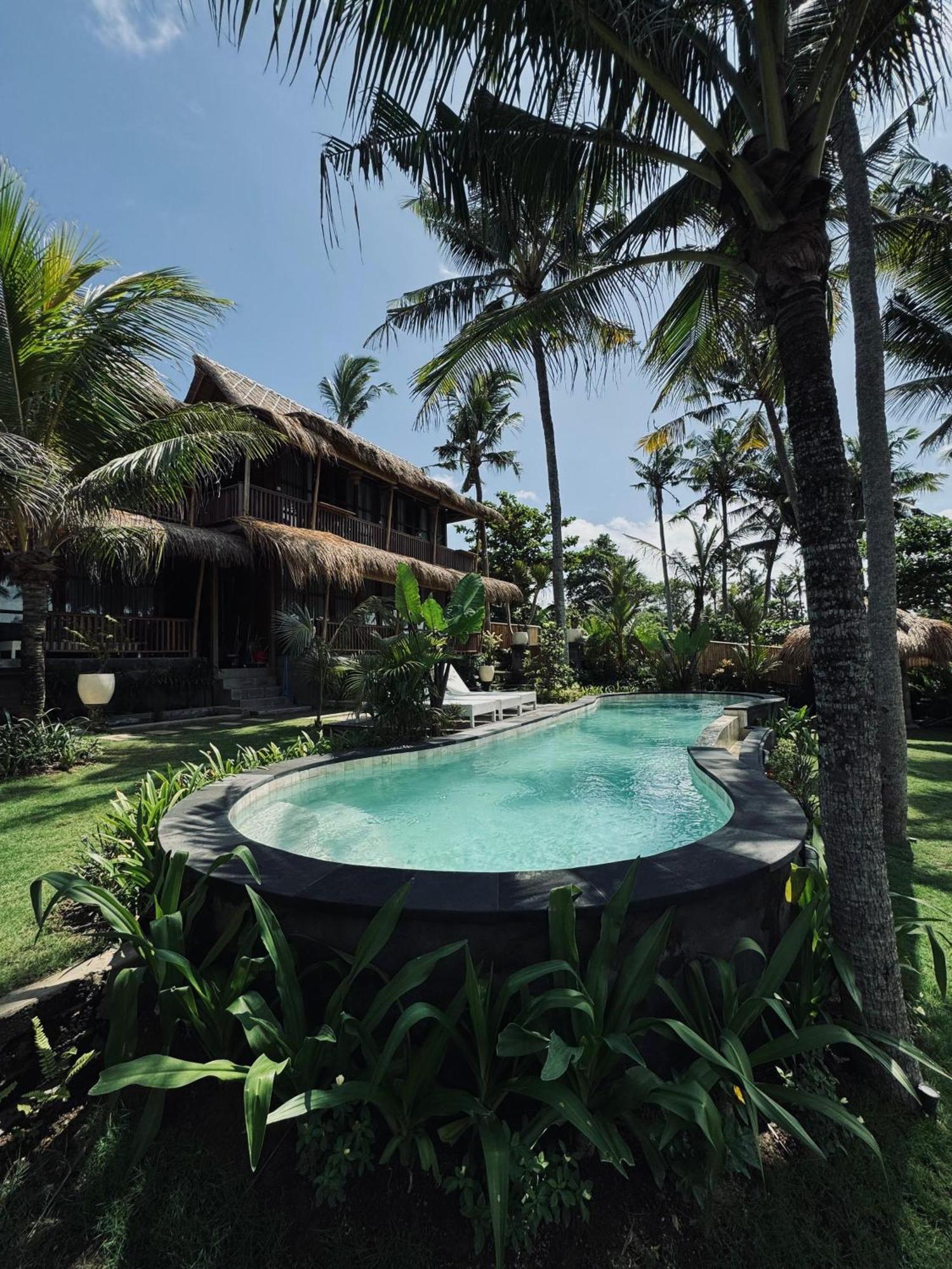 Uma Pantai Seseh Hotel Canggu Buitenkant foto
